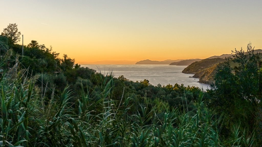 Solnedgång nära Levanto.